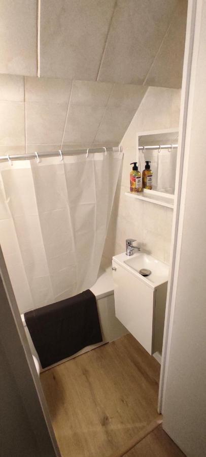 Appartement Cosy Plein Centre Conches-en-Ouche Екстериор снимка