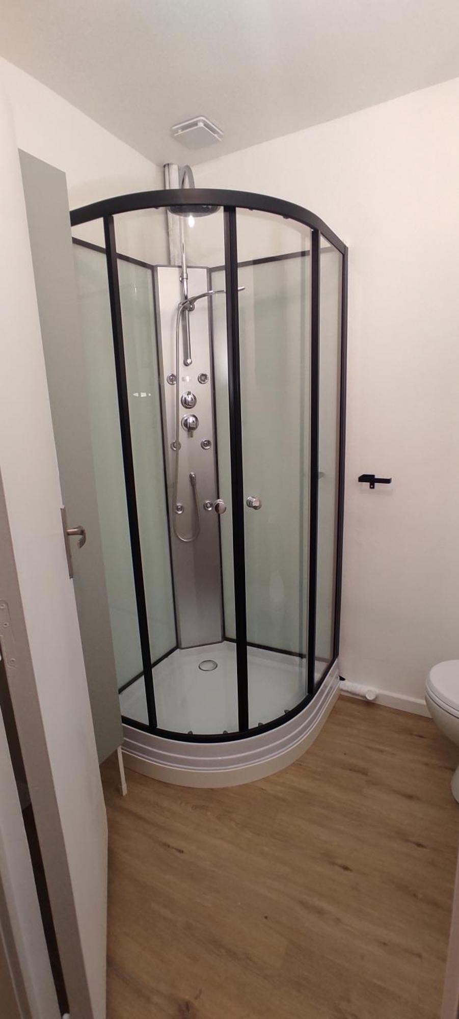 Appartement Cosy Plein Centre Conches-en-Ouche Екстериор снимка